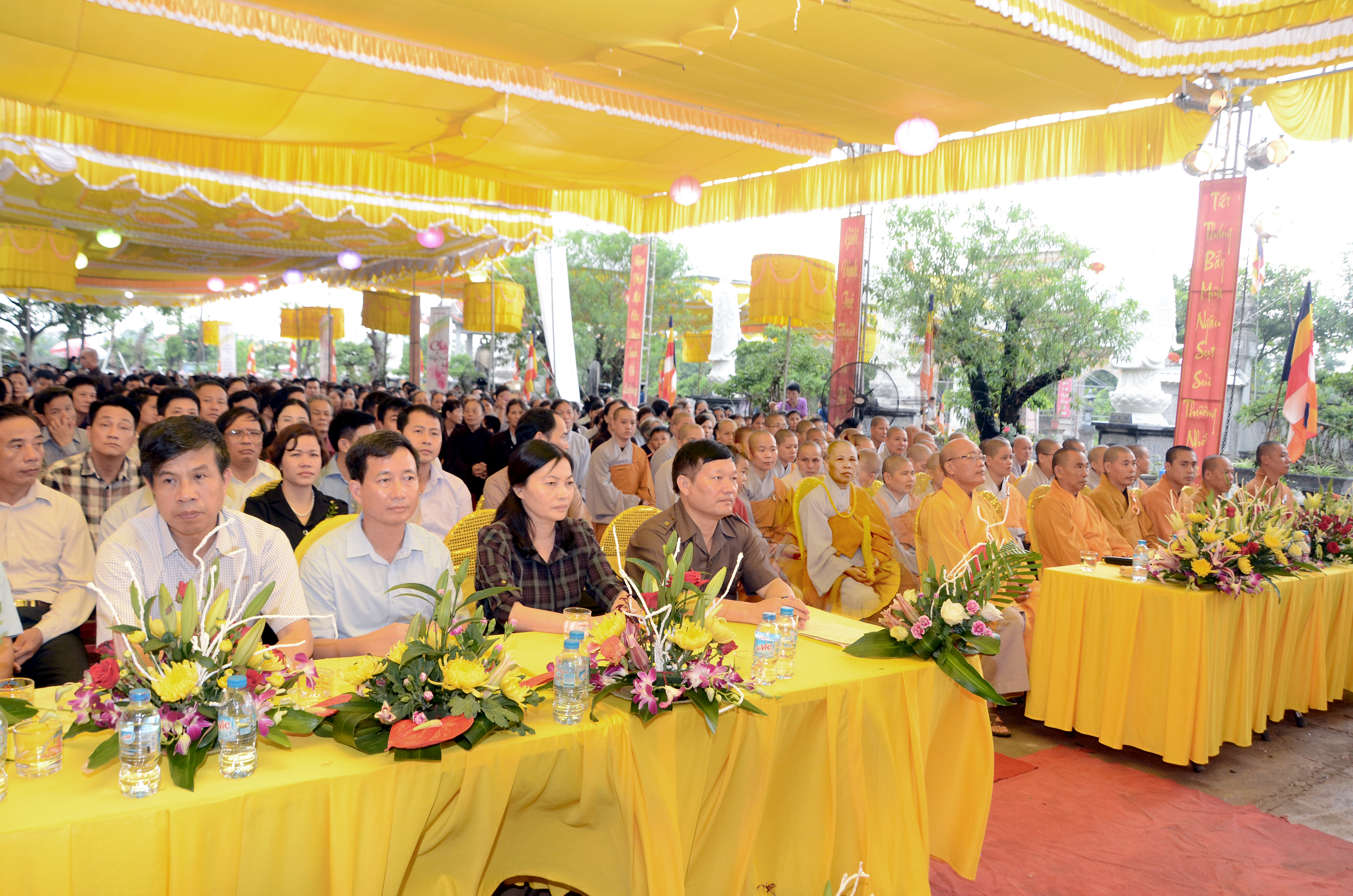   Lễ tưởng niệm nạn nhân tử vong do tai nạn giao thông tại Hưng Yên