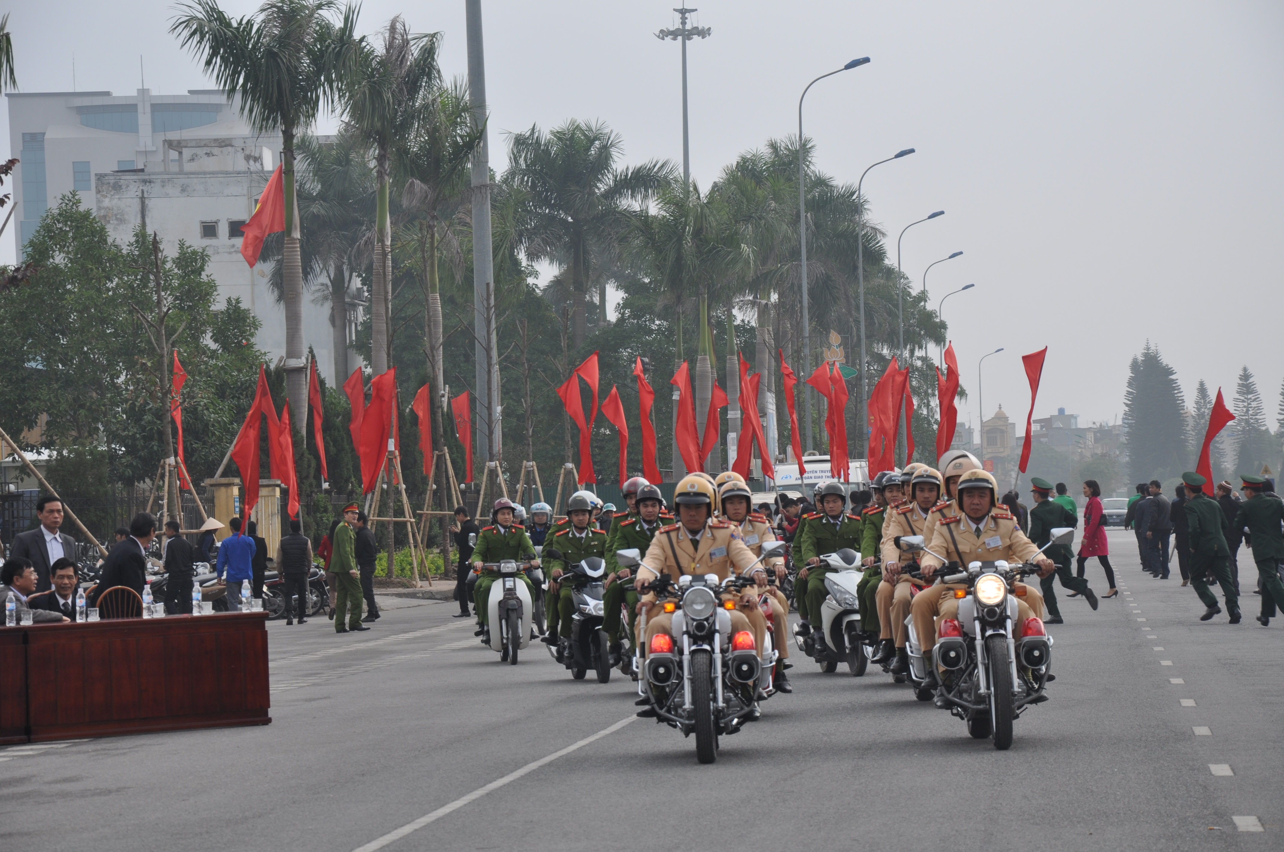   Lễ ra quân Năm an toàn giao thông 2015 tỉnh Hưng Yên